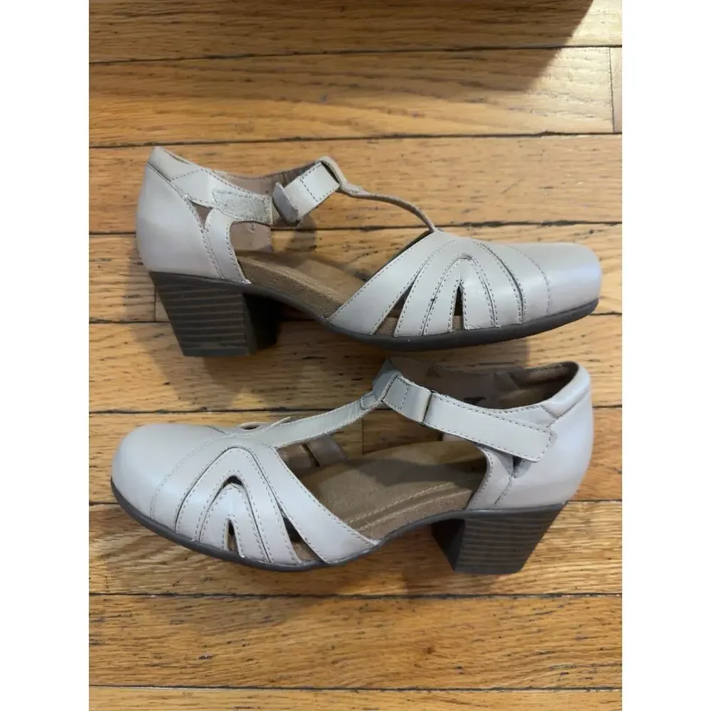 Array Kirkley Women’s 7.5M Sand Leather Comfort T-Strap Low Heel Shoes NEW
